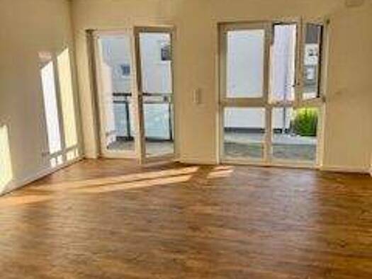 Wohnung zur Miete 855 € 2 Zimmer 60 m² 1. Geschoss frei ab 01.01.2026 Feldstraße 6a Nauen 14641