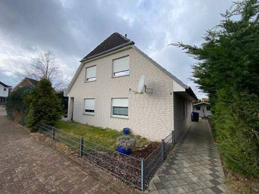 Haus zum Kauf 109.000 € 5 Zimmer 141 m² 431 m² Grundstück Stadthagen Stadthagen 31655