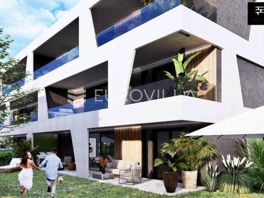 Wohnung zum Kauf 343.000 € 2 Zimmer 122 m² Umag Centar, Luka, Finida