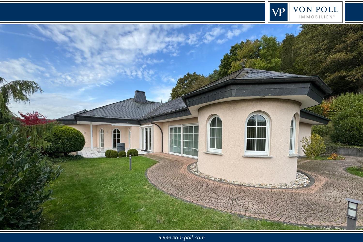 Einfamilienhaus zum Kauf 590.000 € 6 Zimmer 272,7 m²<br/>Wohnfläche 3.362 m²<br/>Grundstück Wolzhausen Breidenbach / Wolzhausen 35236