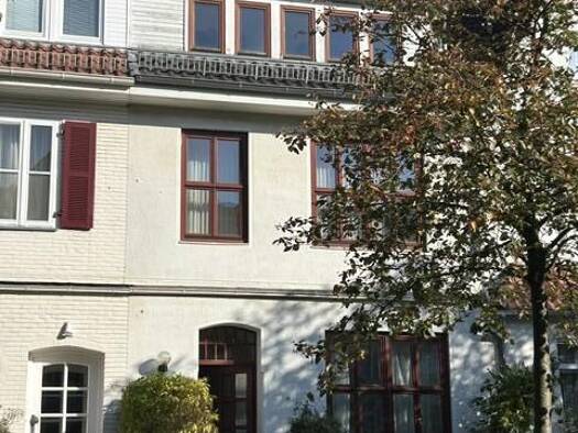 Reihenmittelhaus zum Kauf 550.000 € 7 Zimmer 143 m² 195 m² Grundstück Schwachhausen Bremen 28357