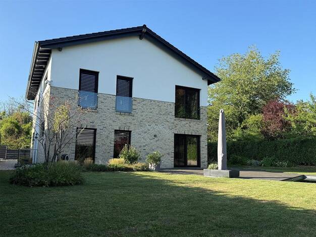 Einfamilienhaus zum Kauf provisionsfrei 1.560.000 € 6 Zimmer 191 m² 808 m² Grundstück Bad Krozingen Bad Krozingen 79189