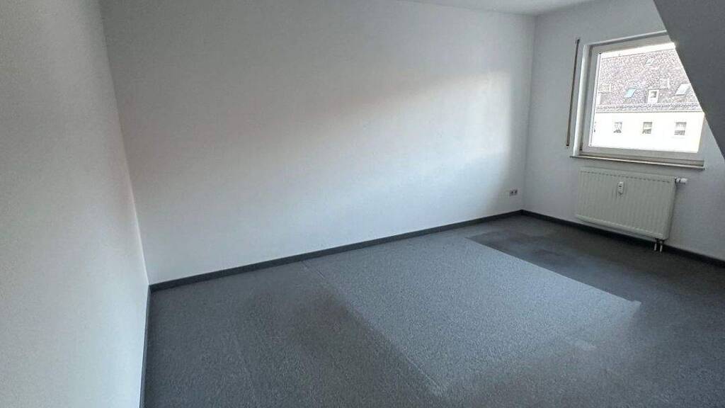 Wohnung zur Miete 400 € 3 Zimmer 67 m² 2. Geschoss frei ab sofort Einsiedler Hauptstraße 30a Einsiedel Chemnitz 09123