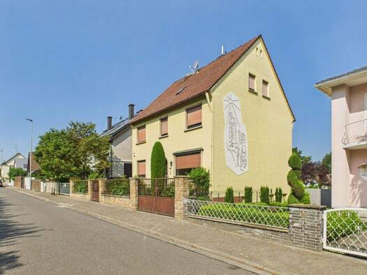 Einfamilienhaus zum Kauf 540.000 € 6 Zimmer 221 m² 597 m² Grundstück Nierstein 55283