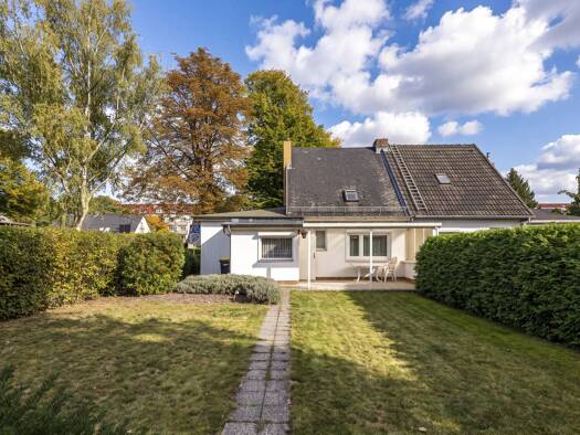 Doppelhaushälfte zum Kauf 394.800 € 3,5 Zimmer 85 m² 591 m² Grundstück Johannisthal Berlin 12487
