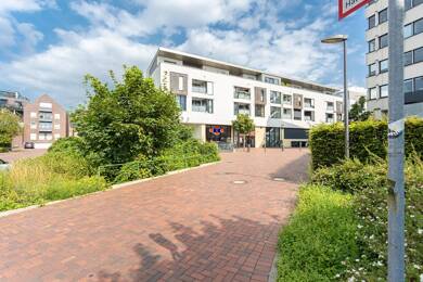 Wohnung zum Kauf 270.000 € 2,5 Zimmer 76 m² frei ab sofort Greven Greven 48268