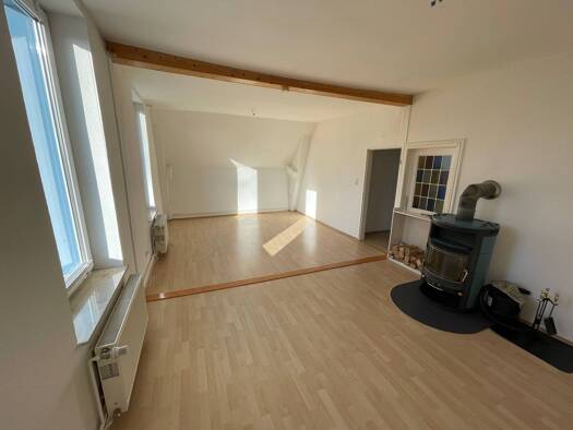 Maisonette zur Miete 1.150 € 3 Zimmer 103 m² Geschoss 1/3 frei ab sofort Elmshorn 25336