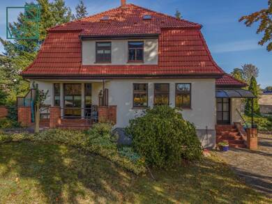 Einfamilienhaus zum Kauf 399.000 € 6 Zimmer 300 m² 1.600 m² Grundstück frei ab sofort Gertrudstraße 14 Perleberg Perleberg 19348