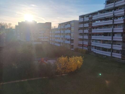 Wohnung zur Miete 890 € 2 Zimmer 58 m² Geschoss 3/5 frei ab 13.07.2026 Berolzheimer Straße 17 Röthenbach b Schweinau Nürnberg 90449