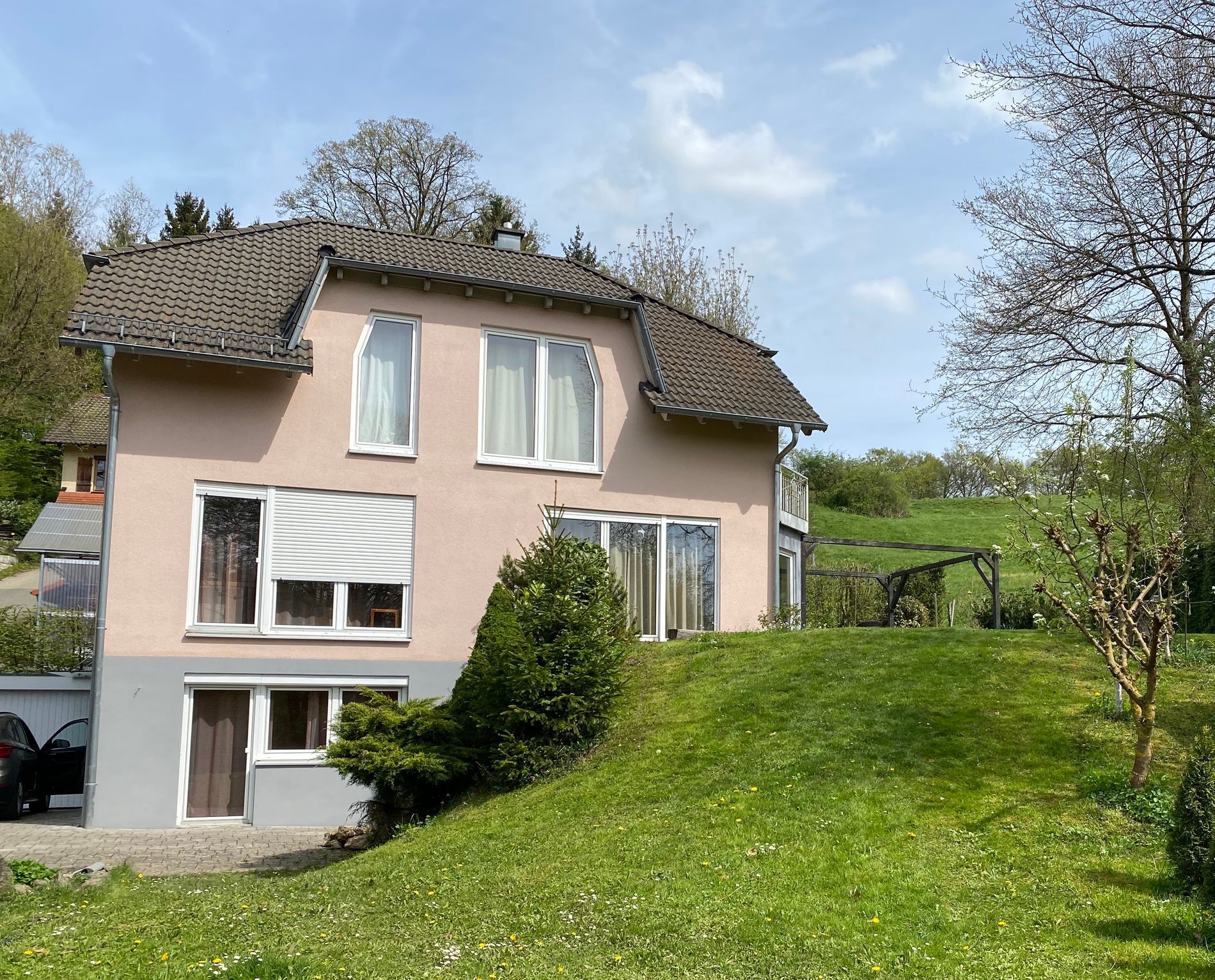 Haus zum Kauf 750.000 € 6 Zimmer 242 m²<br/>Wohnfläche 900 m²<br/>Grundstück Becherlehen - Ziegelberg Schwäbisch Gmünd 73527