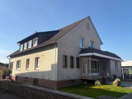 Haus zum Kauf 315.000 € 8 Zimmer 228 m² 1.194 m² Grundstück Emmerstedt Helmstedt 38350