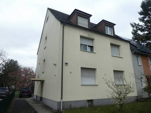 Mehrfamilienhaus zum Kauf 850.000 € 9 Zimmer 220 m² 958 m² Grundstück Großauheim Hanau 63457