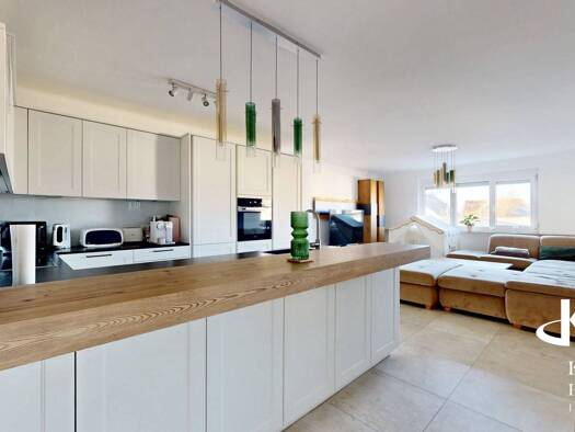 Haus zum Kauf 680.000 € 11 Zimmer 188 m² 1.110 m² Grundstück Trautmannsdorf an der Leitha 2454