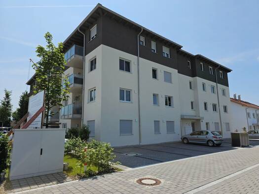 Wohnung zum Kauf - Erstbezug provisionsfrei 555.000 € 3 Zimmer 95,2 m² 1. Geschoss frei ab sofort Ellmosener Wies 15a Bad Aibling Bad Aibling 83043