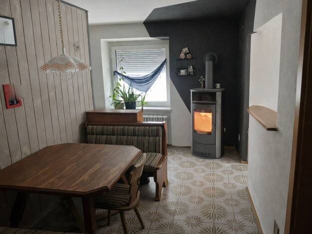 Reihenendhaus zum Kauf 239.000 € 5 Zimmer 160 m² 370 m² Grundstück Neukirchen Neukirchen bei Sulzbach-Rosenberg 92259