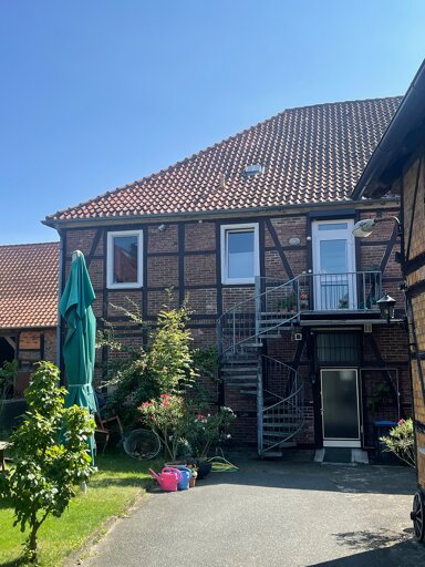 Haus zum Kauf provisionsfrei 320.000 € 9 Zimmer 175 m² 1.092 m² Grundstück Krugstrasse Hattorf Wolfsburg 38444