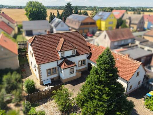 Einfamilienhaus zum Kauf 120.000 € 6 Zimmer 129 m² 603 m² Grundstück Glaubitz Glaubitz 01612