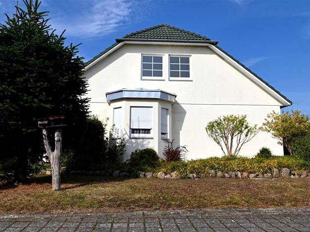 Einfamilienhaus zum Kauf 335.000 € 7 Zimmer 160 m² 488 m² Grundstück frei ab sofort Negast Steinhagen 18442