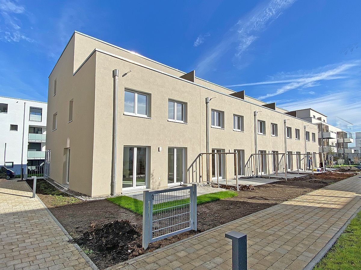 Reihenmittelhaus zum Kauf provisionsfrei 868.000 € 5 Zimmer 154,7 m²<br/>Wohnfläche 200 m²<br/>Grundstück Drosselweg 0 Neuhausen auf den Fildern 73765