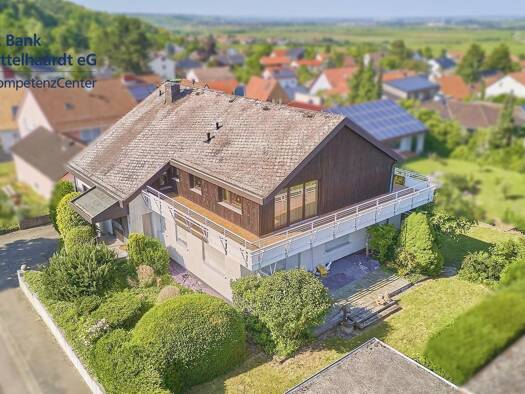 Mehrfamilienhaus zum Kauf 925.000 € 10 Zimmer 380 m² 863 m² Grundstück frei ab 01.03.2026 Weisenheim am Berg 67273