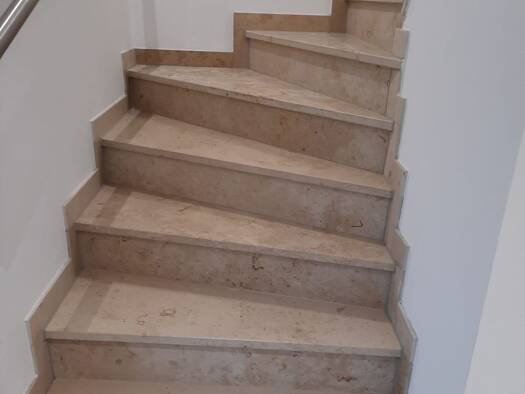 Wohnung zur Miete 1.266 € 4 Zimmer 105,5 m² Geschoss 1/2 frei ab 01.07.2026 Aiterhofen 94330