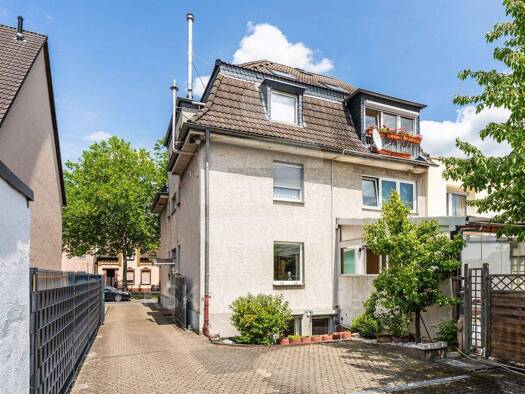Mehrfamilienhaus zum Kauf 649.000 € 8 Zimmer 243 m² 650 m² Grundstück Ostheim Köln / Ostheim 51107