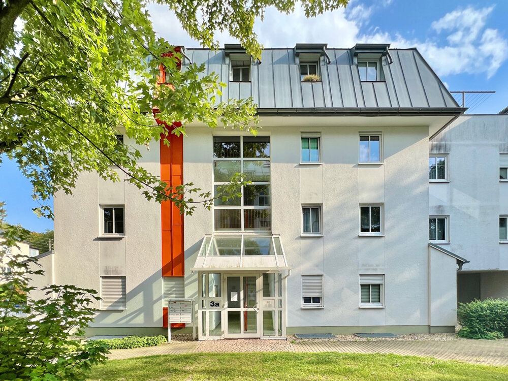 Wohnung zum Kauf 70.000 € 2 Zimmer 57,6 m²<br/>Wohnfläche 1.<br/>Geschoss Siegmar 851 Chemnitz / Siegmar 09117