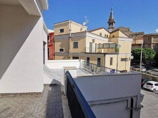 Mehrfamilienhaus zum Kauf 982.000 € 10 Zimmer 246,1 m² 800 m² Grundstück Calatabiano 95011