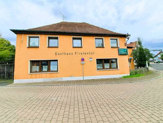 Haus zum Kauf 350.000 € 10 Zimmer 472 m² Vestenbergsgreuth Vestenbergsgreuth 91487