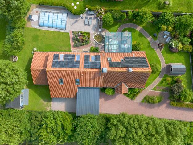 Einfamilienhaus zum Kauf 680.000 € 8 Zimmer 222 m² 1.226 m² Grundstück Helse 25709