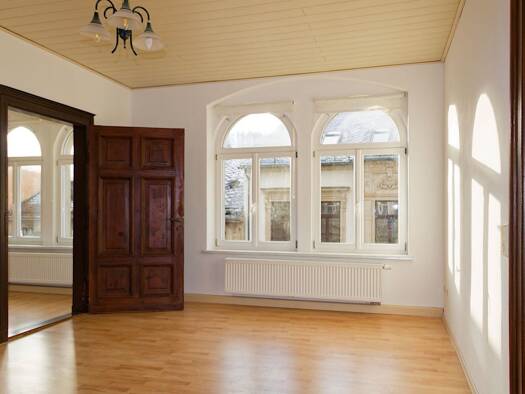 Wohnung zur Miete 432 € 2 Zimmer 72 m² 2. Geschoss Carolinenstraße 22 Greiz Greiz 07973