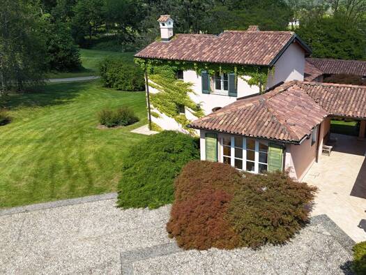 Doppelhaushälfte zum Kauf 1.050.000 € 4 Zimmer 200 m² 1.550 m² Grundstück Bogogno