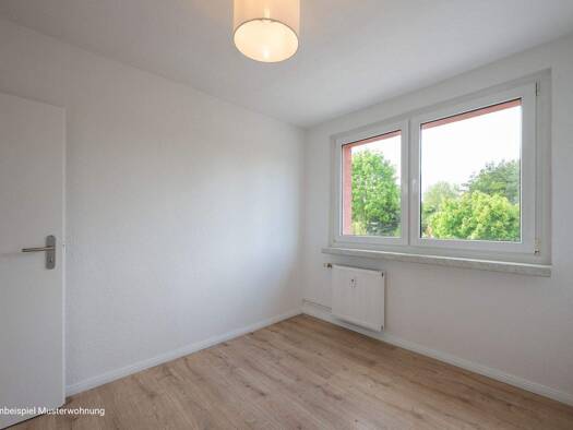 Wohnung zum Kauf provisionsfrei 132.400 € 3 Zimmer 66,3 m² 1. Geschoss Lichterfelde Schorfheide 16244