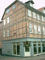 Wohnung zur Miete 300 € 2 Zimmer 57,3 m²<br/>Wohnfläche 1.<br/>Geschoss Lange Straße 10 Wienrode Blankenburg 38889