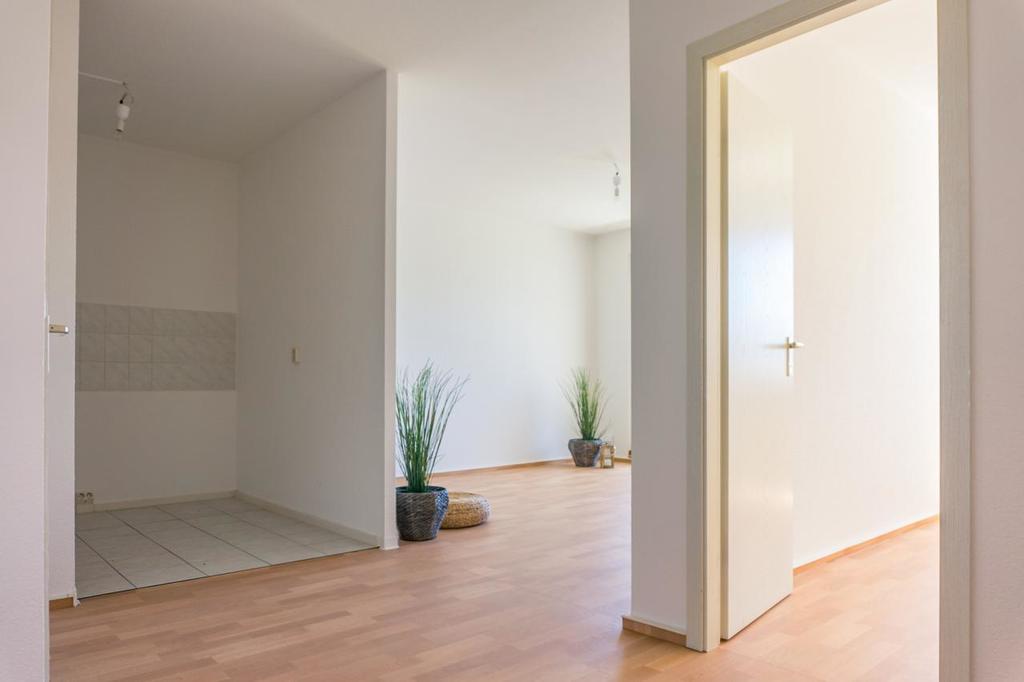 Wohnung zur Miete 317 € 3 Zimmer 54,8 m²<br/>Wohnfläche 1.<br/>Geschoss 16.03.2025<br/>Verfügbarkeit Dr.-S.-Allende-Str. 56 Kappel 823 Chemnitz 09119