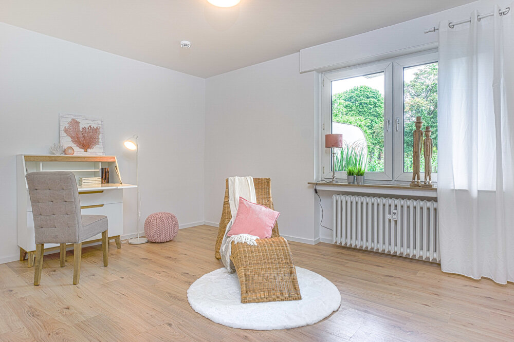 Wohnung zum Kauf 80.000 € 3 Zimmer 50 m²<br/>Wohnfläche Lusan - Karl-Matthes-Straße Gera 07549