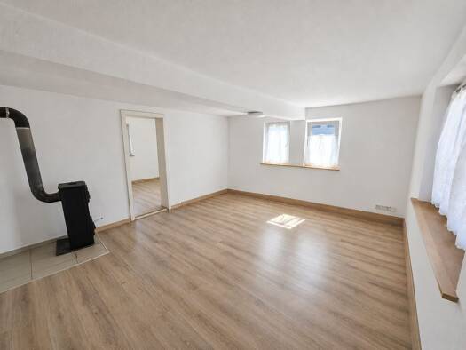 Einfamilienhaus zum Kauf 307.500 € 4 Zimmer 100 m² 240 m² Grundstück Wiesen 63831