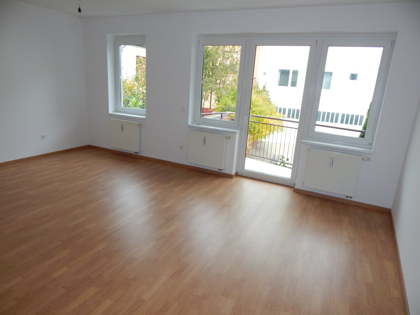 Terrassenwohnung zum Kauf 166.100 € 2 Zimmer 59,3 m²<br/>Wohnfläche 1.<br/>Geschoss Schmiedgasse 27 Hollabrunn 2020