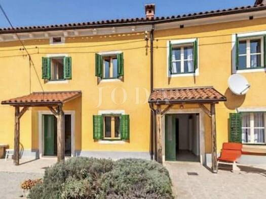 Haus zum Kauf 248.000 € 5 Zimmer 132 m² Loborika