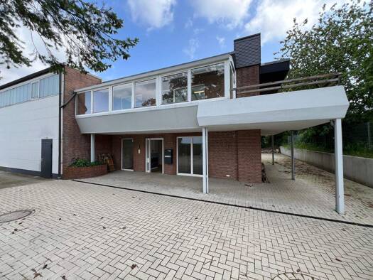 Bürofläche zur Miete 2.616 € 218 m² Bürofläche Hummelsbüttel Hamburg 22339