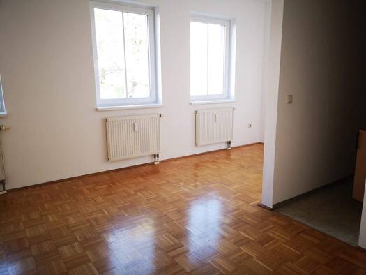 Studio zur Miete 350 € 1 Zimmer 30 m² 1. Geschoss frei ab 01.06.2026 Pillweinstraße 20 Waldegg Linz 4020