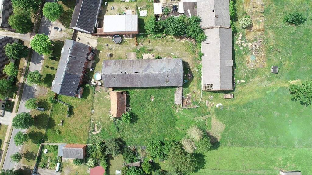 Mehrfamilienhaus zum Kauf als Kapitalanlage geeignet 150.000 € 246,2 m² 8.710 m² Grundstück Kletzke Plattenburg OT Kletzke 19339