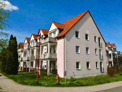 Wohnung zum Kauf als Kapitalanlage geeignet 85.000 € 2 Zimmer 66,4 m² Bergstrasse 3 Bernsdorf Bernsdorf 09337