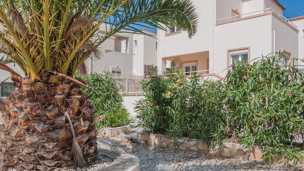 Einfamilienhaus zur Miete 1.000 € 4 Zimmer 100 m² 130 m² Grundstück frei ab sofort Almyrida 73008