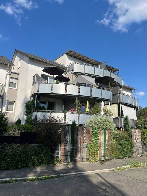 Wohnung zur Miete 580 € 2 Zimmer 55 m² Dachgeschoss, 3. Geschoss Lauf links Lauf 91207