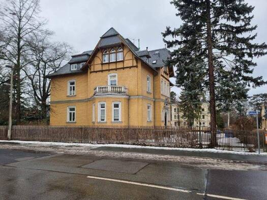 Wohnung zur Miete 560 € 3 Zimmer 80,1 m² 3. Geschoss Glauchau Glauchau 08371