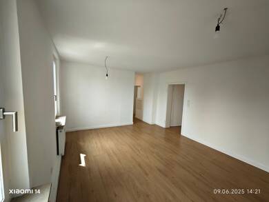 Wohnung zur Miete 700 € 3 Zimmer 70 m² Geschoss 1/2 frei ab sofort Rennweg 68 Oberfürberg 80 Fürth 90768