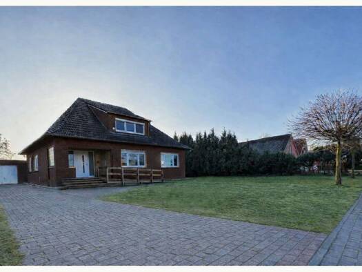 Bungalow zum Kauf 269.000 € 6 Zimmer 179 m² frei ab sofort Klostermoor Rhauderfehn 26817