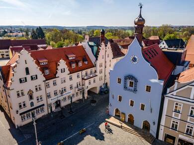 Wohn- und Geschäftshaus zum Kauf als Kapitalanlage geeignet 1.890.000 € 745 m² 995 m² Grundstück Abensberg Abensberg 93326