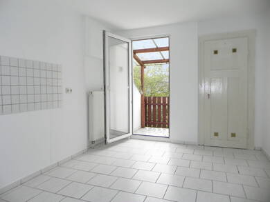Wohnung zur Miete 425 € 3 Zimmer 84,9 m² 3. Geschoss Schmidtstraße 24 Greiz Greiz 07973